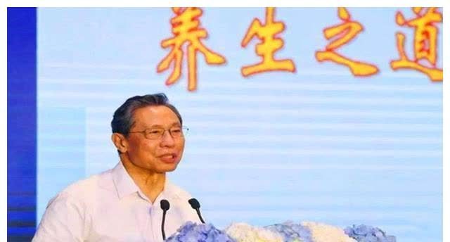 快餐|钟南山忠告:要想长寿,饮食为先,这5种食物尽量少吃