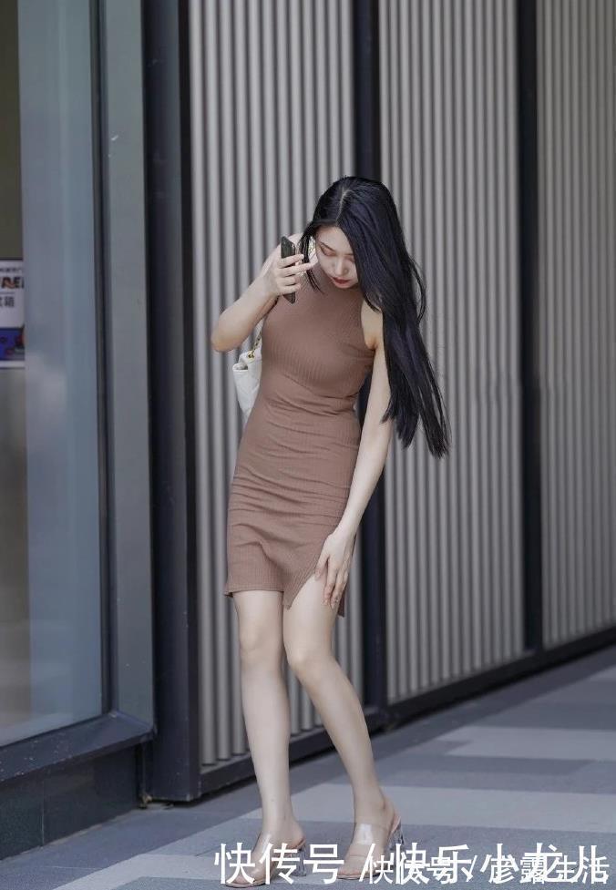 s型曲线|气质美女长得这么高级!我妈喜欢的类型,我很想请她吃饭聊天