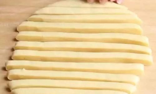 告诉|想吃芝麻条别买了,配方和手法告诉你,自己在家做,又香又酥