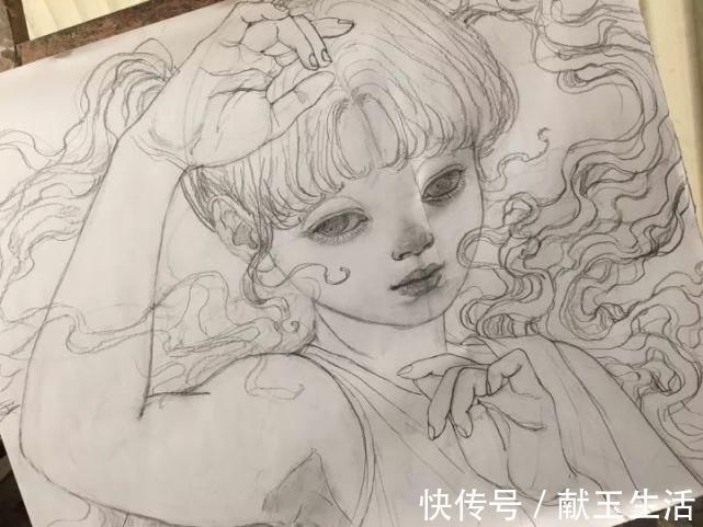 铅笔#她的铅笔插画,画出每个女孩的心声,美到让人陶醉~