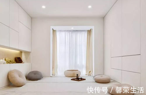 主卧室|榻榻米主卧室,客厅储物柜装可折叠床,这套70㎡二手房装修真实用!