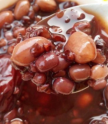 黑豆|红豆与此物一起煮，湿气没了，小腹瘦了，给身体做个大扫除