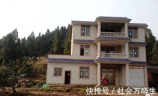确权登记|户口外迁的子女,能对农村老房子确权登记吗?哪种情况下不能确权