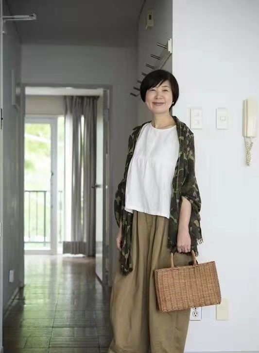 阔腿裤 年龄只是数字,会穿的人更受岁月宠爱,看这些奶奶的穿搭大气利落