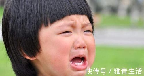 错误|4岁男孩任性摔坏爸爸手机,爸爸说的话,让孩子受益一生