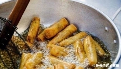 食物|女人来“大姨妈”时,这3类食物最好别吃可能会让“污血”堆积