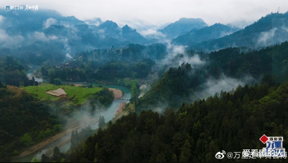 布鞋|万里走单骑：跟随“布鞋男团”成员探寻老司城，网友们，周深来了