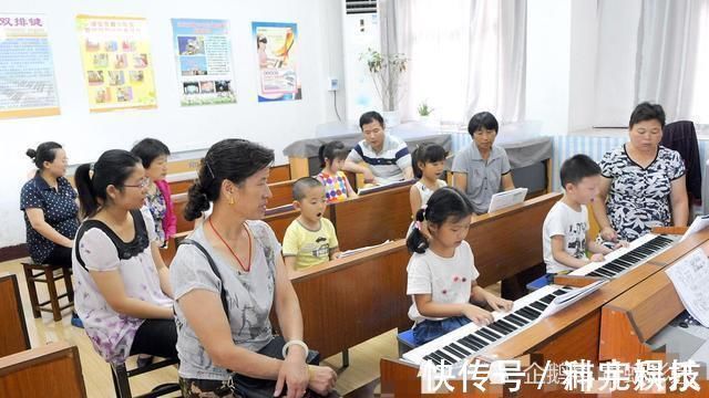 好好学习|带孩子尽量多去三个地方,孩子不想优秀都不行