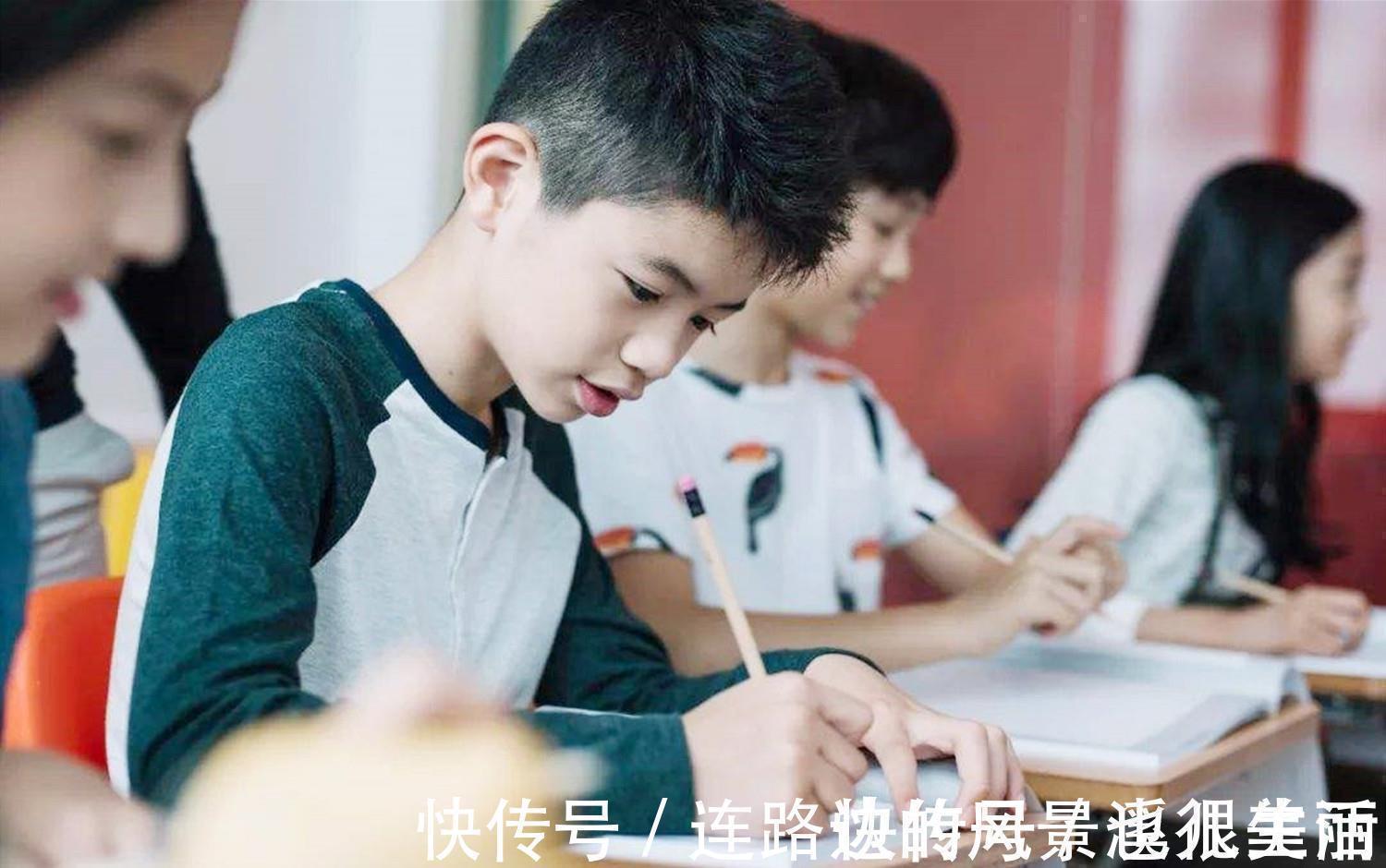 工地|哈佛校长:若孩子不爱读书,就带他去3个地方转转,比打骂更管用