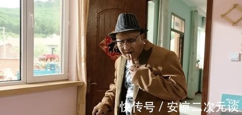 赵四|继宋小宝《发财日记》成功，“赵四”坐不住了！自导自演惨遭扑街