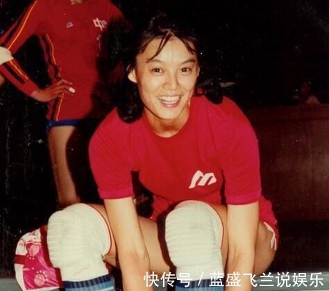 女排|“天安门城墙”周晓兰5连冠功臣,官至体委副司长,为何辞官赴美!