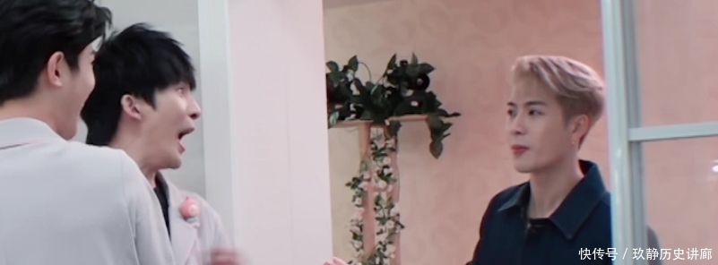 《密室大逃脱3》即将播出,官宣王嘉尔加盟,穿桃子睡衣接地气