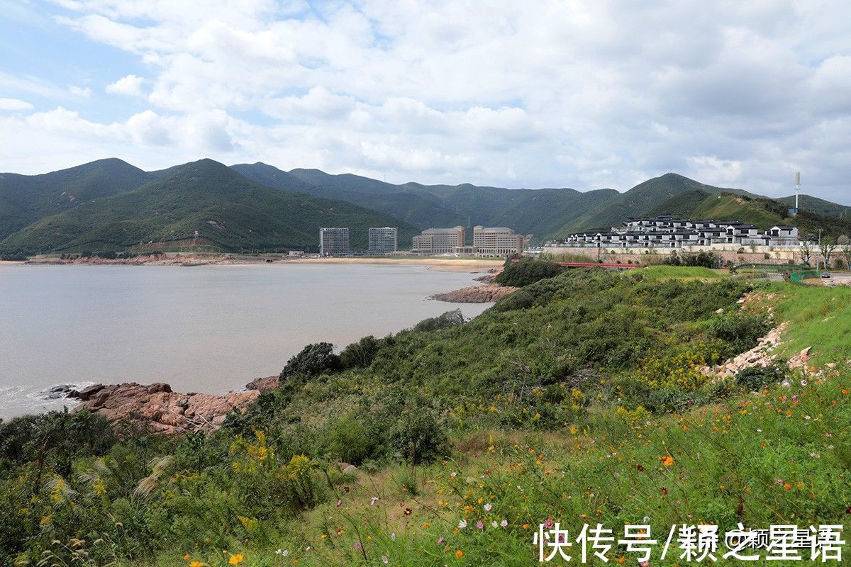 别墅群|东海岸那么多免费沙滩，高档海景别墅群，喜来登酒店建了十多年