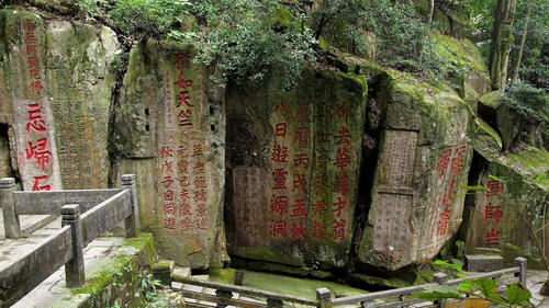 福建这座寺庙，被称为“闽刹之冠”，康熙赐其金匾，很多人来求子