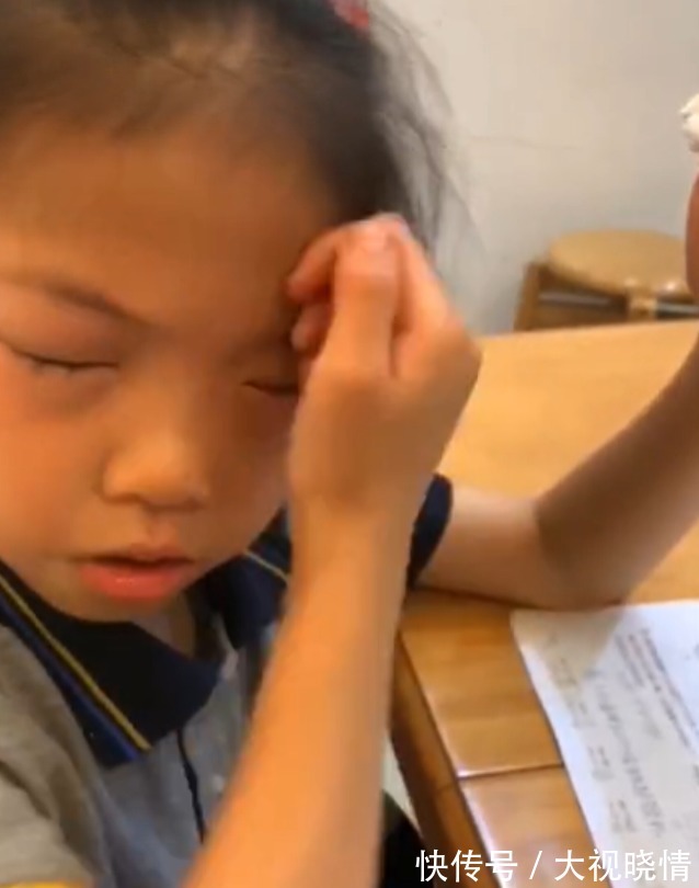 眼睛|怪事?宁波9岁女孩一做数学题眼睛四周就过敏,网友:我家也一样