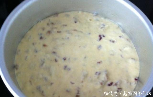 柔软|玉米发糕这样做，教你一招，蓬松柔软，不回缩不塌陷超好吃！