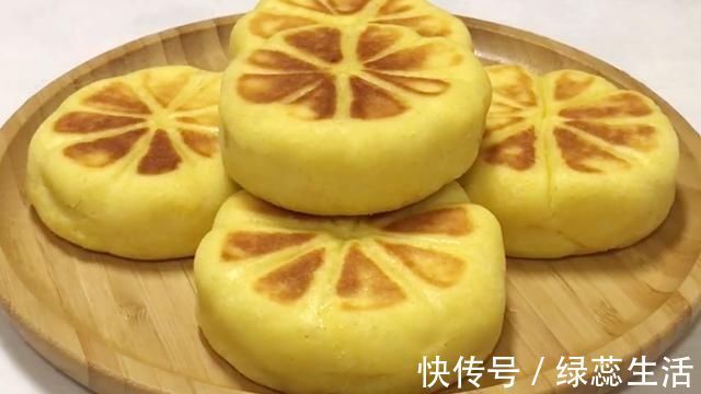 玉米酸奶饼|玉米面里面加一袋酸奶，蓬松暄软，百吃不厌，新手小白也能零失败