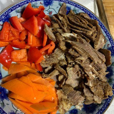 老人|快手红烧卤牛肉一上桌，老人宝宝全都笑