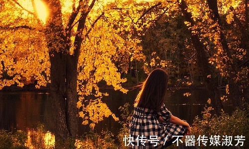 丰子恺|生活哲理：人到中年，我们应该看透的3个生活真相