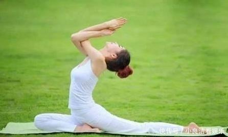 左腿|瑜伽对于改善背部赘肉有帮助，建议改掉坏习惯，坚持这四个动作