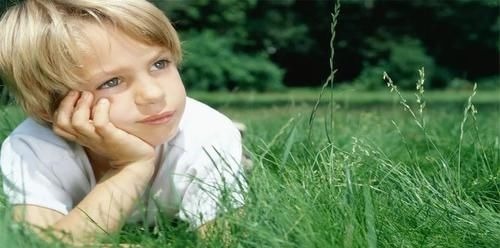 孩子|妈妈,他们都不和我玩!父母的回答和态度,影响了孩子的未来