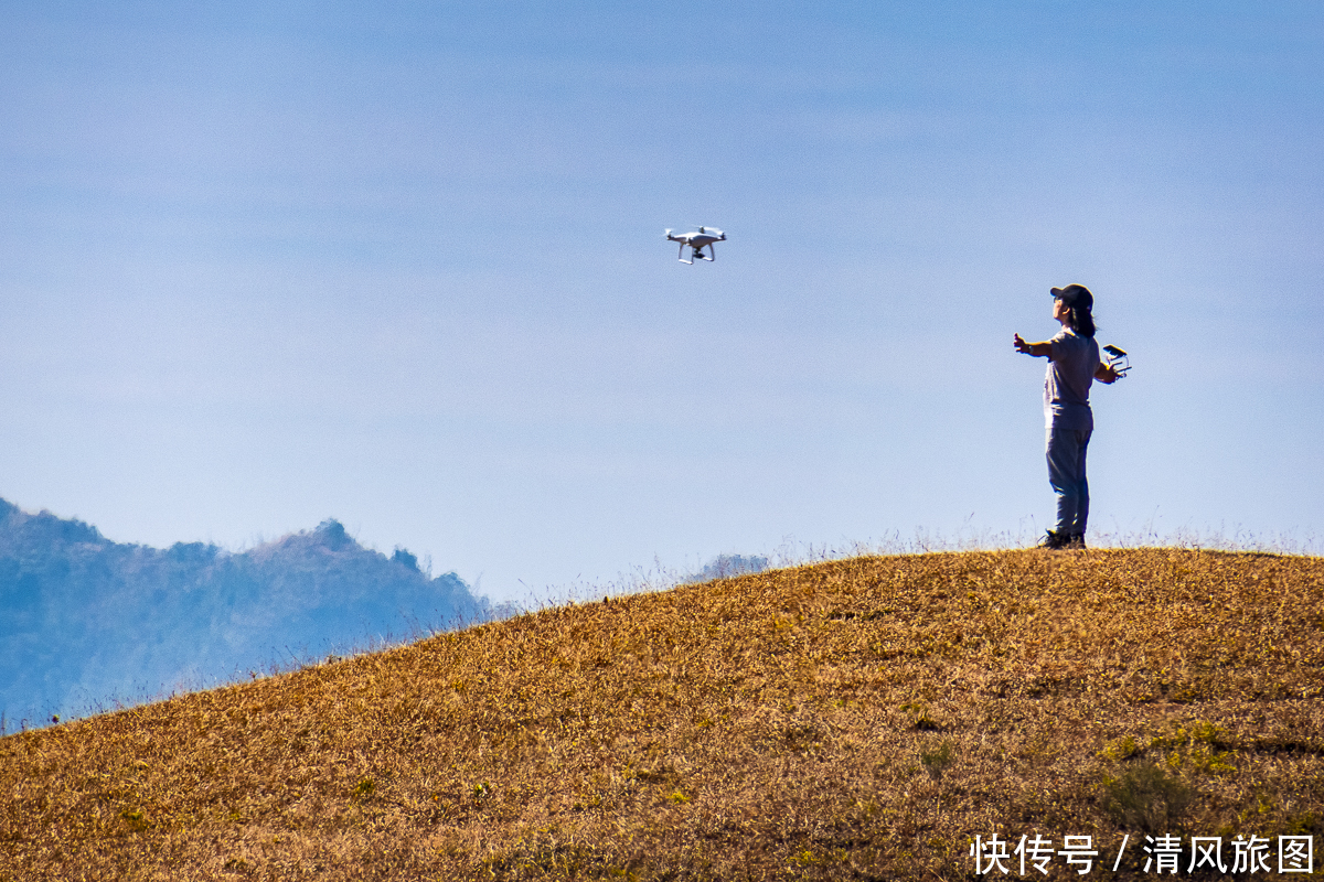 景色|景色迷人、没有门票的景区：阳春鸡笼顶，广东的万亩高山大草原