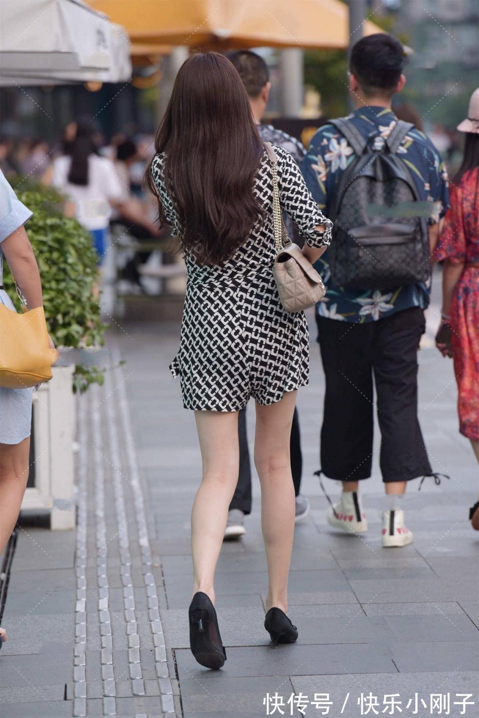 白富美|白富美小姐姐很太漂亮,青春靓丽的打扮,太可爱了