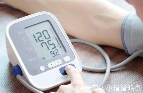 金银花|长期服用降压药，身体或有3个变化，尽量注意