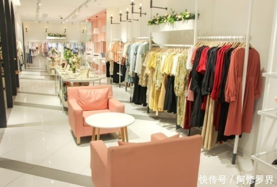 平台|实体店50元一箱的牛奶，为啥电商平台只卖半价？有什么区别吗？