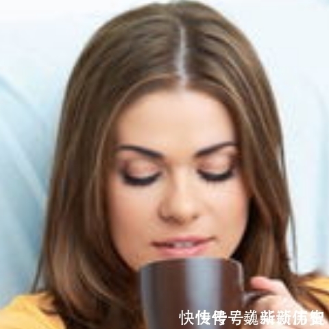 节食减肥|一杯水就能瘦掉大肚子?只要掌握好这4个时间段,A4腰不再是梦