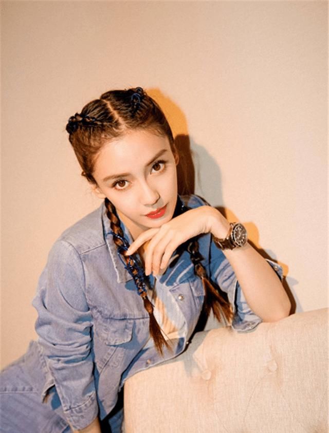 别再扎马尾了，太伤发际线！今年流行这5种扎法，时髦减龄显脸小