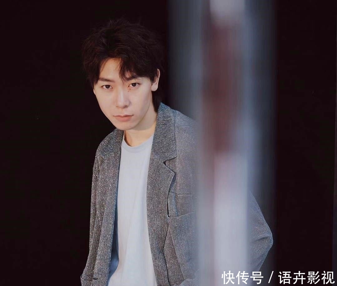 中国有嘻哈|引发争议!福克斯、辉子、徐真真、暴扣哥同台