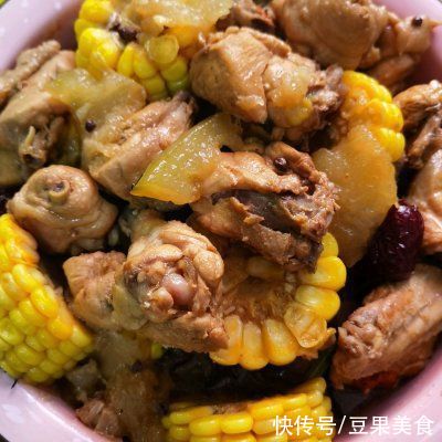 冬瓜|教你做灵魂炖鸡块，好吃不腻，每次做的都不够吃