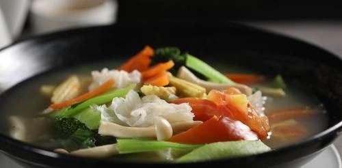 料理|它是“平民燕窝”,入菜特营养,常吃皮肤水灵显年轻,比燕窝好用