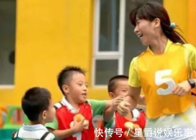 幼儿园|4岁女儿从幼儿园回家,抓住裤子说不能尿尿,脱下裤子宝妈炸了