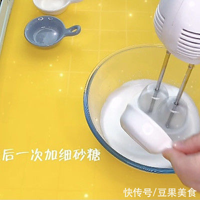 不开裂，不回缩，不塌陷的纸杯蛋糕来啦