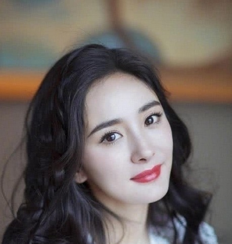 头发 三四十岁的女人,如果你是黑色头发,建议这3款发型,减龄有气质