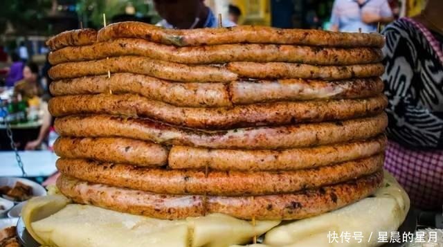 新疆人|新疆美食|看了羊肉的100种吃法,我的眼泪从嘴角流了出来