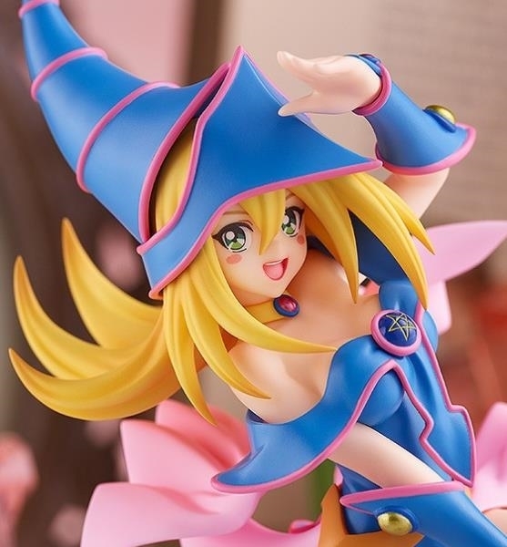 手办|游戏王童年女神黑魔导女孩手办 超赞的性价比 两张票子就能接回家