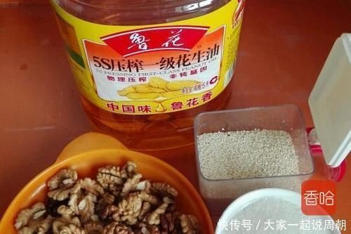 脱发|满头白发不要染,多吃这种食物,告别白发脱发,老少皆宜别错过