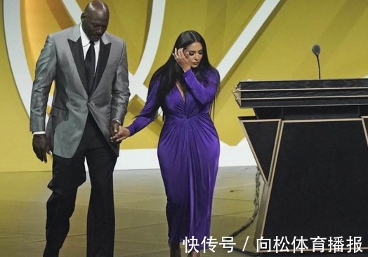 加索尔|科比离开近2年!瓦妮莎依旧坐怀不乱,10名男运动员追求概不同意