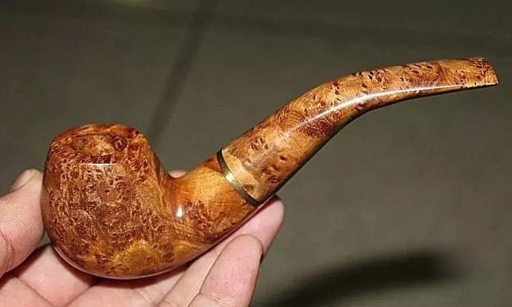 五种烟斗最常用的材质,选贵的不如选对的!