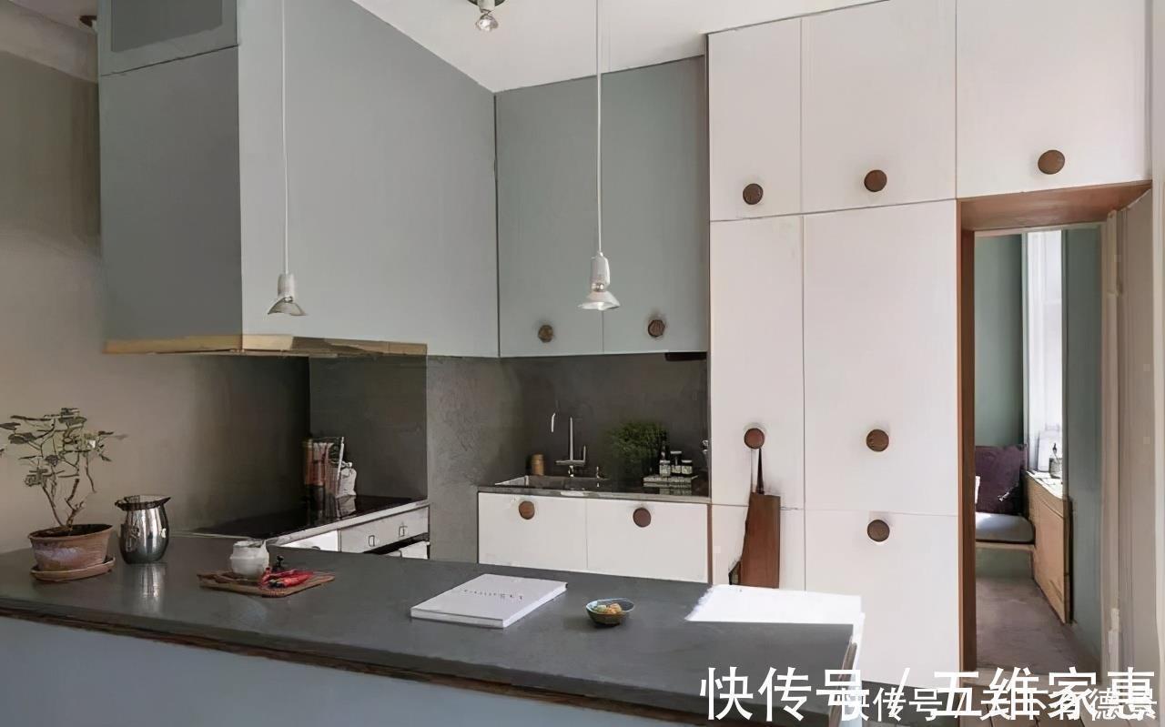书房|57㎡装出2房2厅2卫?他俩将空间利用到极致,餐厅还兼书房,厉害