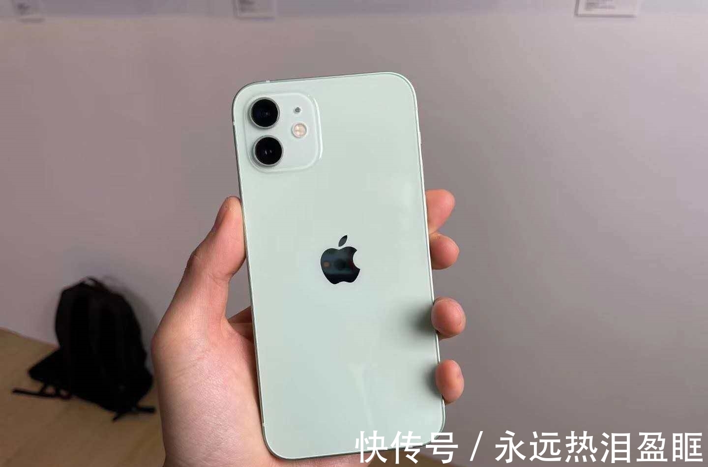 电池容量|iPhone12加速退场，快捡漏！128G价格新低