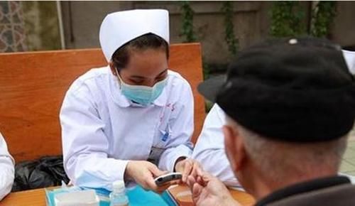 控制血糖|多走路可以让血糖更加正常吗？多做这三件事，或许很有帮助