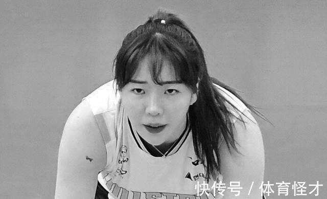 女排|女排发生悲剧,排球女神在家自杀,一封遗书爆料出教练对她的伤害