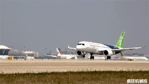 为什么飞机起飞后,起落架要收起来?