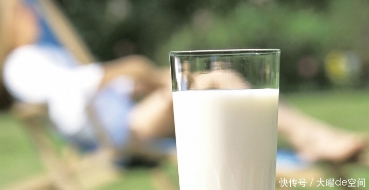 骨密度|要想预防骨质疏松,常吃4种食物,或可补充骨骼营养,增强体质