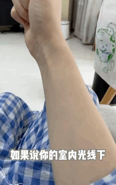 化妆|日常穿搭化妆总是显黑?那是你没选对颜色