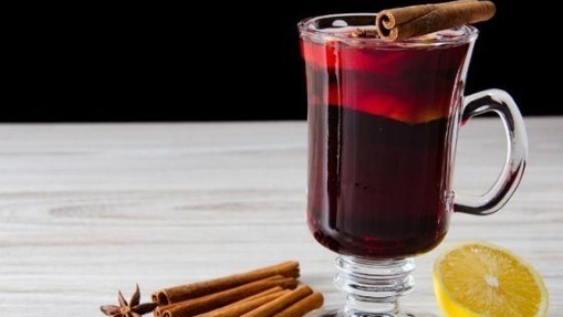 食物|为何全球一半新生''脑梗''在我国，医生劝诫3种食物最好扔掉